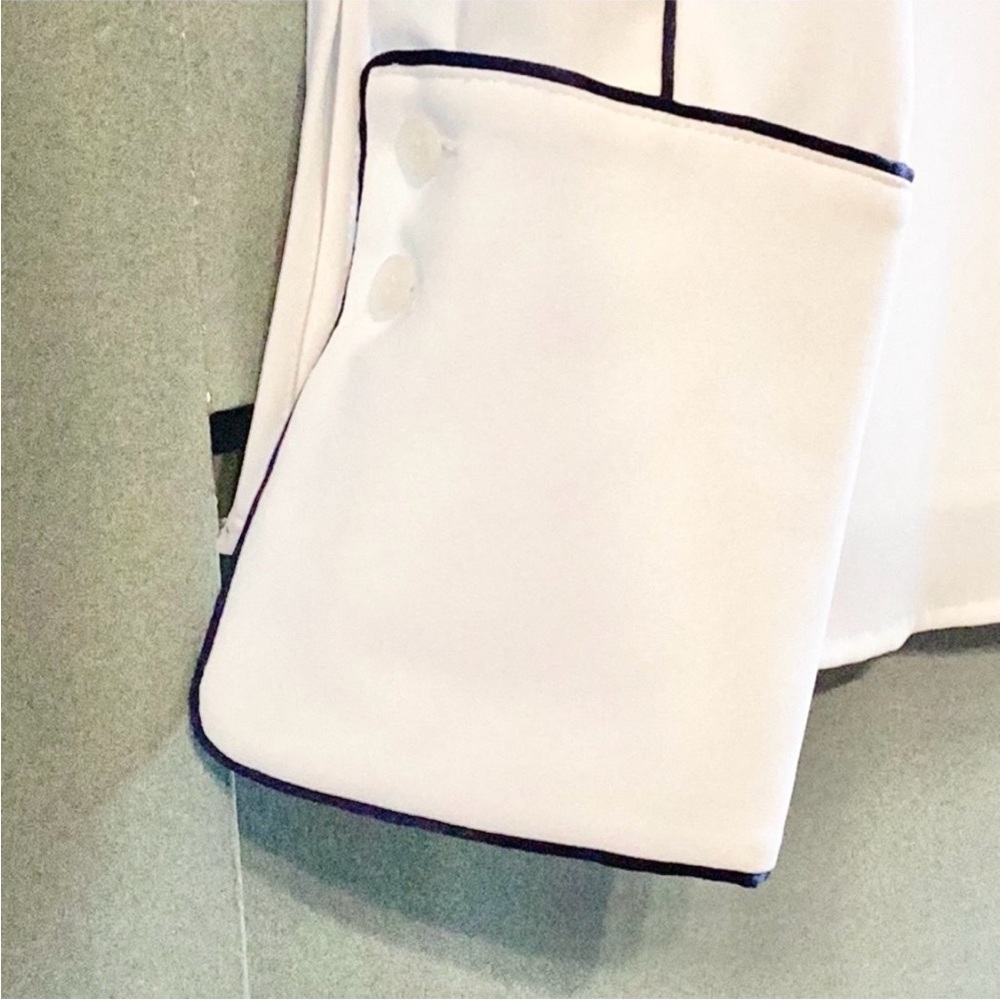 NWOT ETCETRA Elegant White Blouse with Black Trim - Picture 2 of 3